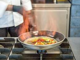 Stefan Village Hotel