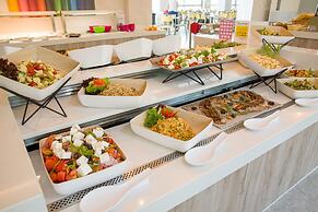 Stefan Village Hotel