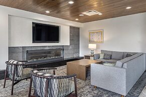 Staybridge Suites Dallas Grand Prairie by IHG