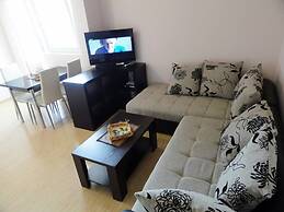 Apartments Holiday Budva