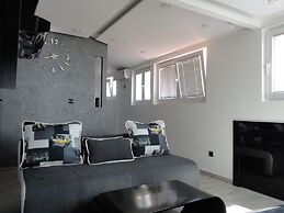 Apartments Holiday Budva