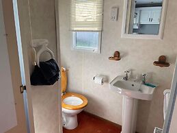 2 Bedroom two Bathroom Sunset Lodge Heachambeach