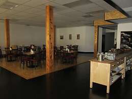 The Mighty Fraser Motel