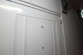 EX Tenjinnomori Apartment 201