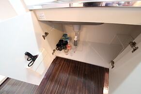 Studio Minamisenba 803