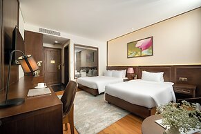 Golden Lotus Hotel Da Nang