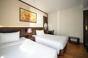 Golden Lotus Hotel Da Nang