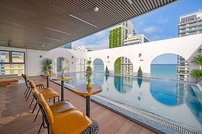 Golden Lotus Hotel Da Nang