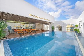 Golden Lotus Hotel Da Nang