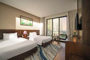 Golden Lotus Hotel Da Nang