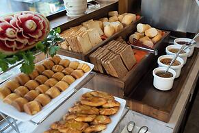 Golden Lotus Hotel Da Nang