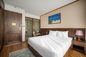 Golden Lotus Hotel Da Nang
