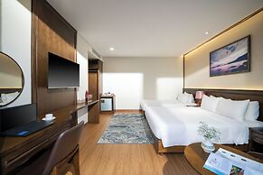 Golden Lotus Hotel Da Nang