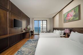 Golden Lotus Hotel Da Nang