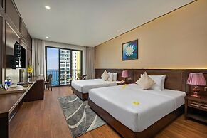Golden Lotus Hotel Da Nang