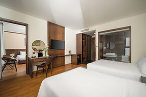 Golden Lotus Hotel Da Nang