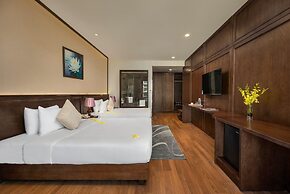 Golden Lotus Hotel Da Nang