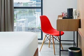 Hotel NEO Puri Indah - Jakarta