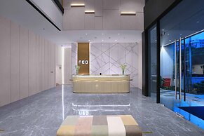 Hotel NEO Puri Indah - Jakarta