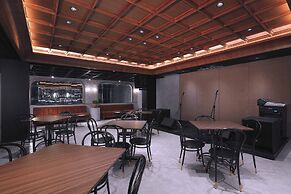 Hotel NEO Puri Indah - Jakarta