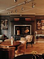 Morton Hotel