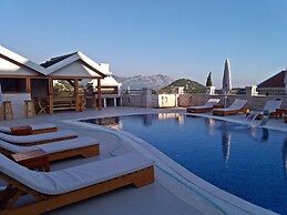 Luxury Villa with swimming pool Panorama