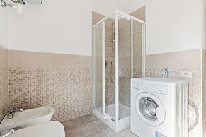 Roomy Apartment Duomo & San Babila