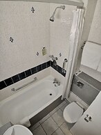 Lancaster Hall Hotel