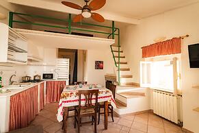 Holidaycasa Macca - Confortevole e con Vista Mare