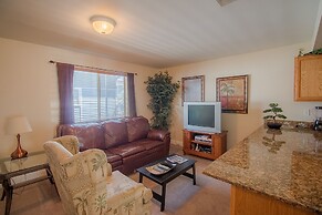 Oak Shores 71
