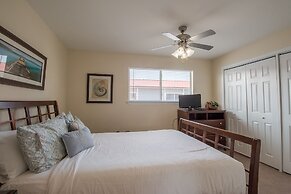 Oak Shores 103
