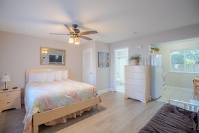 Oak Shores Studio 56