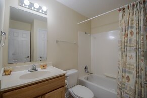 Oak Shores Studio 29