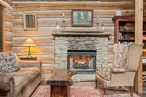 Treetop Retreat