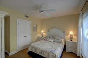 1010 Ocean Palms 103