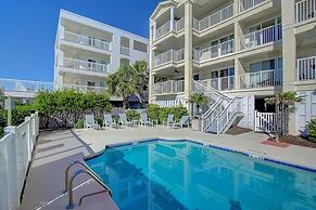 1010 Ocean Palms 103