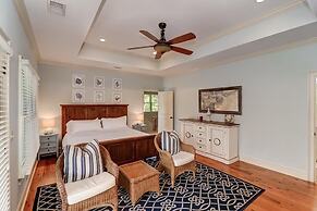 2602 Hartnett Boulevard