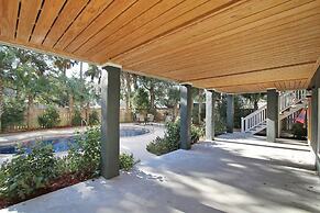 2602 Hartnett Boulevard