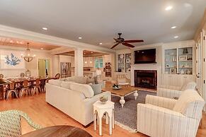 2602 Hartnett Boulevard