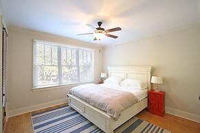 2602 Hartnett Boulevard