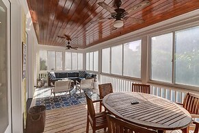 2602 Hartnett Boulevard