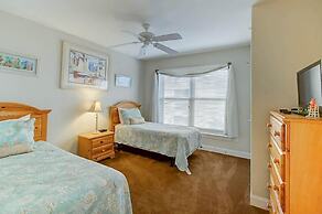 1010 Ocean Palms 201