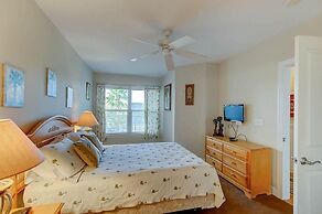 1010 Ocean Palms 201