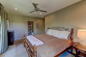 305 Carolina Boulevard