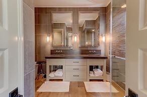 305 Carolina Boulevard