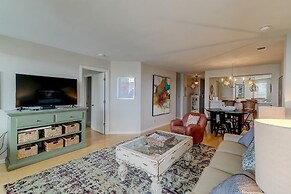 411 Summerhouse Villa