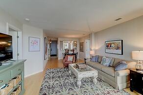 411 Summerhouse Villa