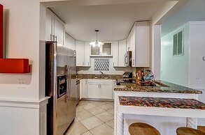 705 Carolina Boulevard