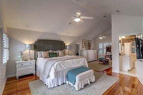 705 Carolina Boulevard