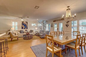 705 Carolina Boulevard